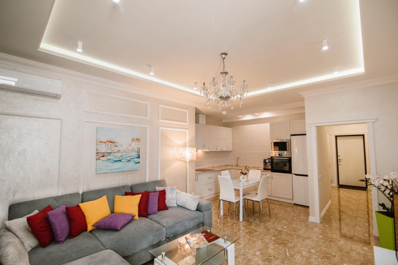 Appartement Luxury for business&pleasure Royal 1 à Kiev Extérieur photo