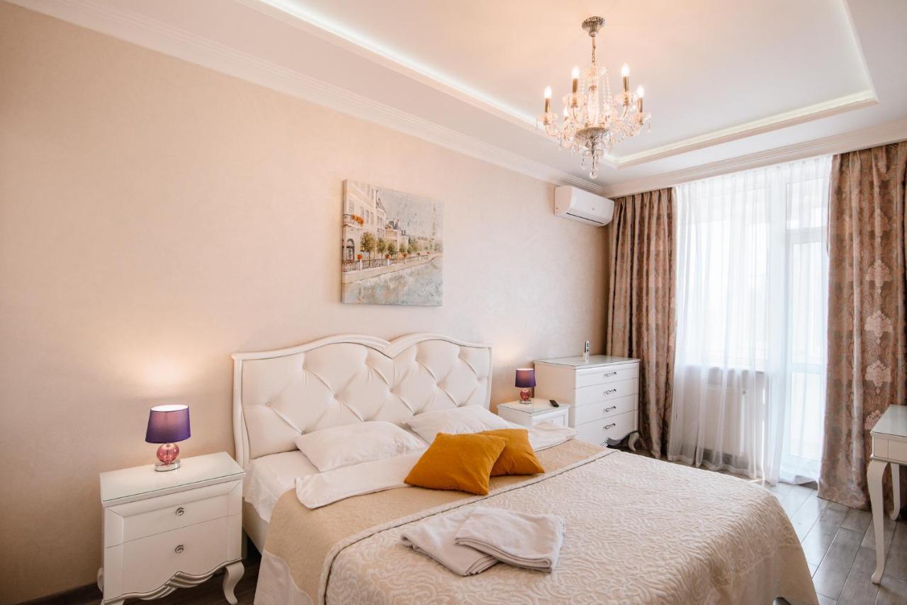 Appartement Luxury for business&pleasure Royal 1 à Kiev Extérieur photo